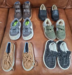 Toddler Boy Shoes/sandals 7c