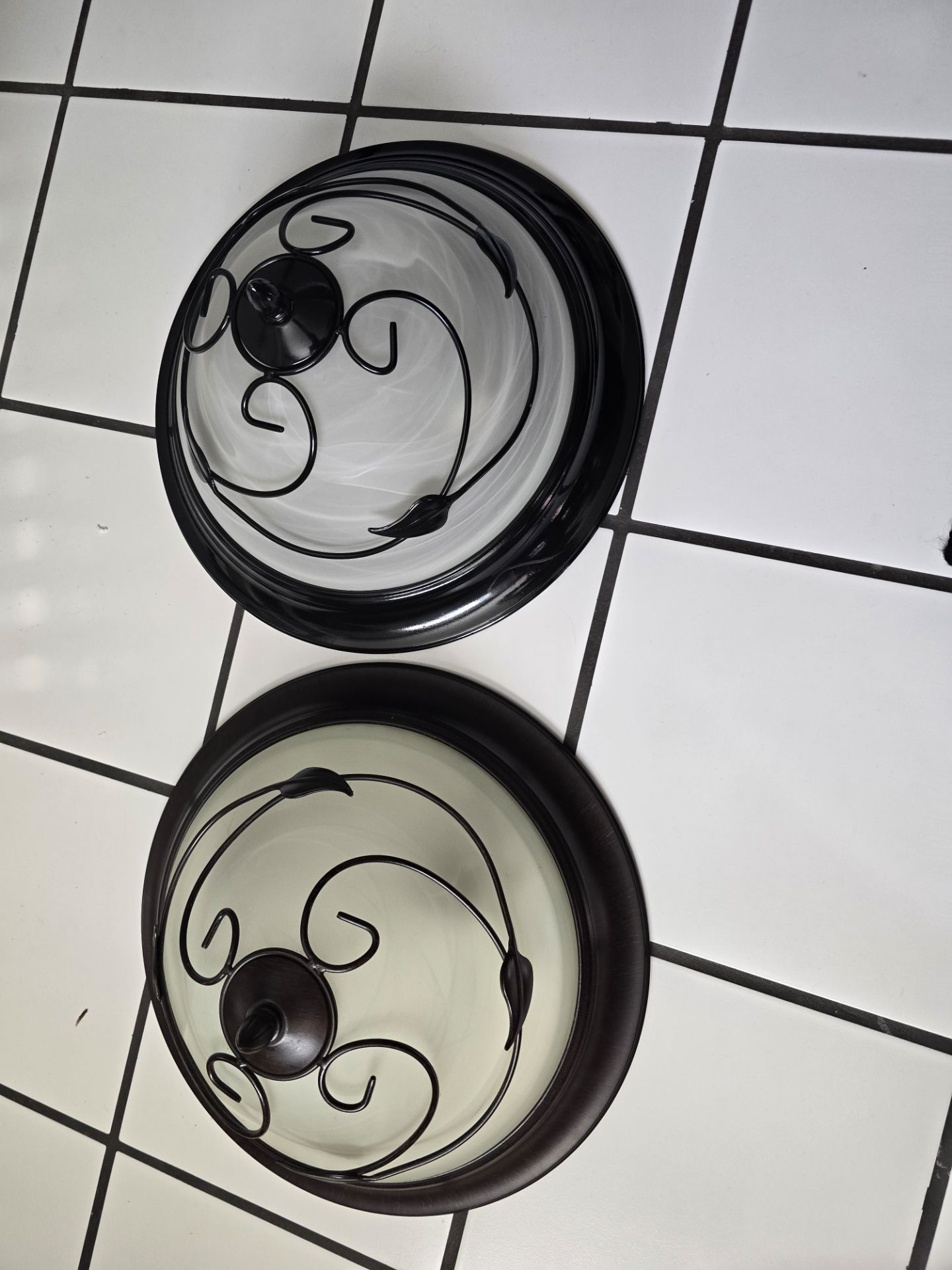 Ceiling lights