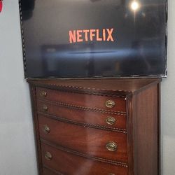 Dressers And Mirror  $ 150.00