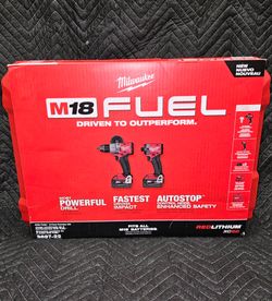 Milwaukee
M18 FUEL 18V Lithium-Ion Brushless Cordless Hammer Drill and Impact Driver Combo Kit (2-Tool) with 2 Batteries