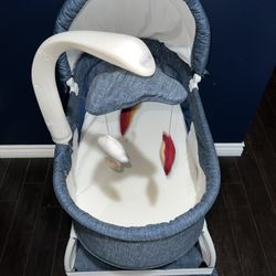 Blyss Baby Bassinet 