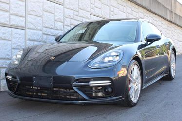 2017 Porsche Panamera