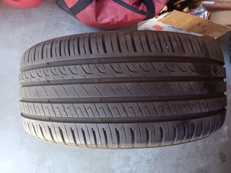 225/4517@75% TREAD ( 1. Tire )  See Pictures For Any Information Of Tire
