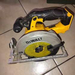 Cortadora Dewalt