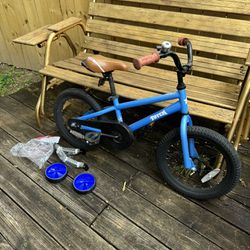 Boys Blue 16 Inch Bike With Brand New Training Wheels 