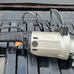 Makita Angle Sander Heavy Duty 