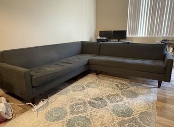 *Free Delivery* Gray Modern Sectional Couch Sofa