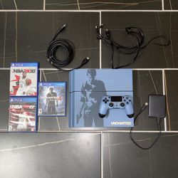 PlayStation 4 Uncharted Limited Edition