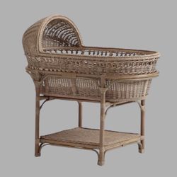 Pottery Barn Bassinet With Mattress 