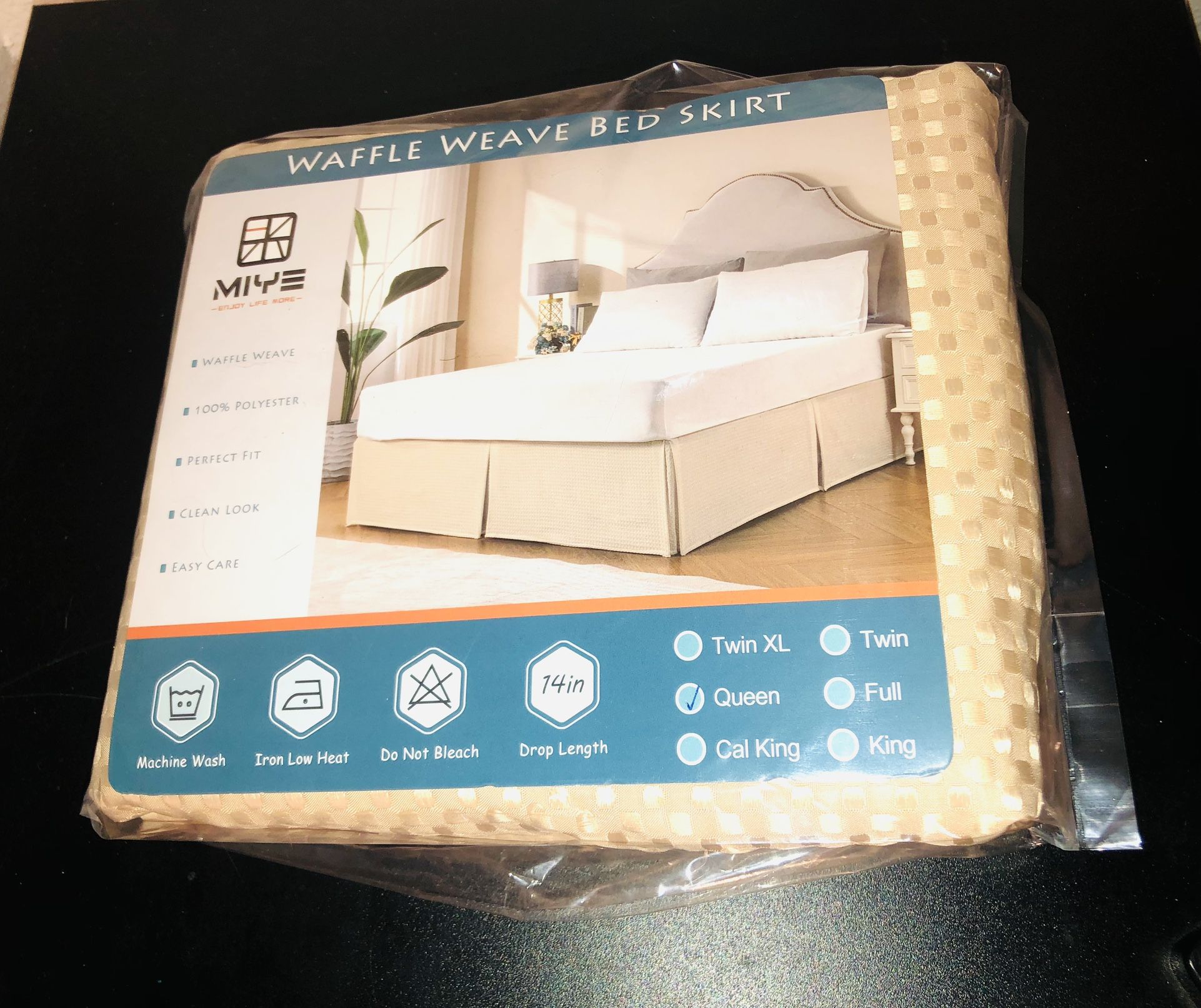 Bed Skirt Queen Size New