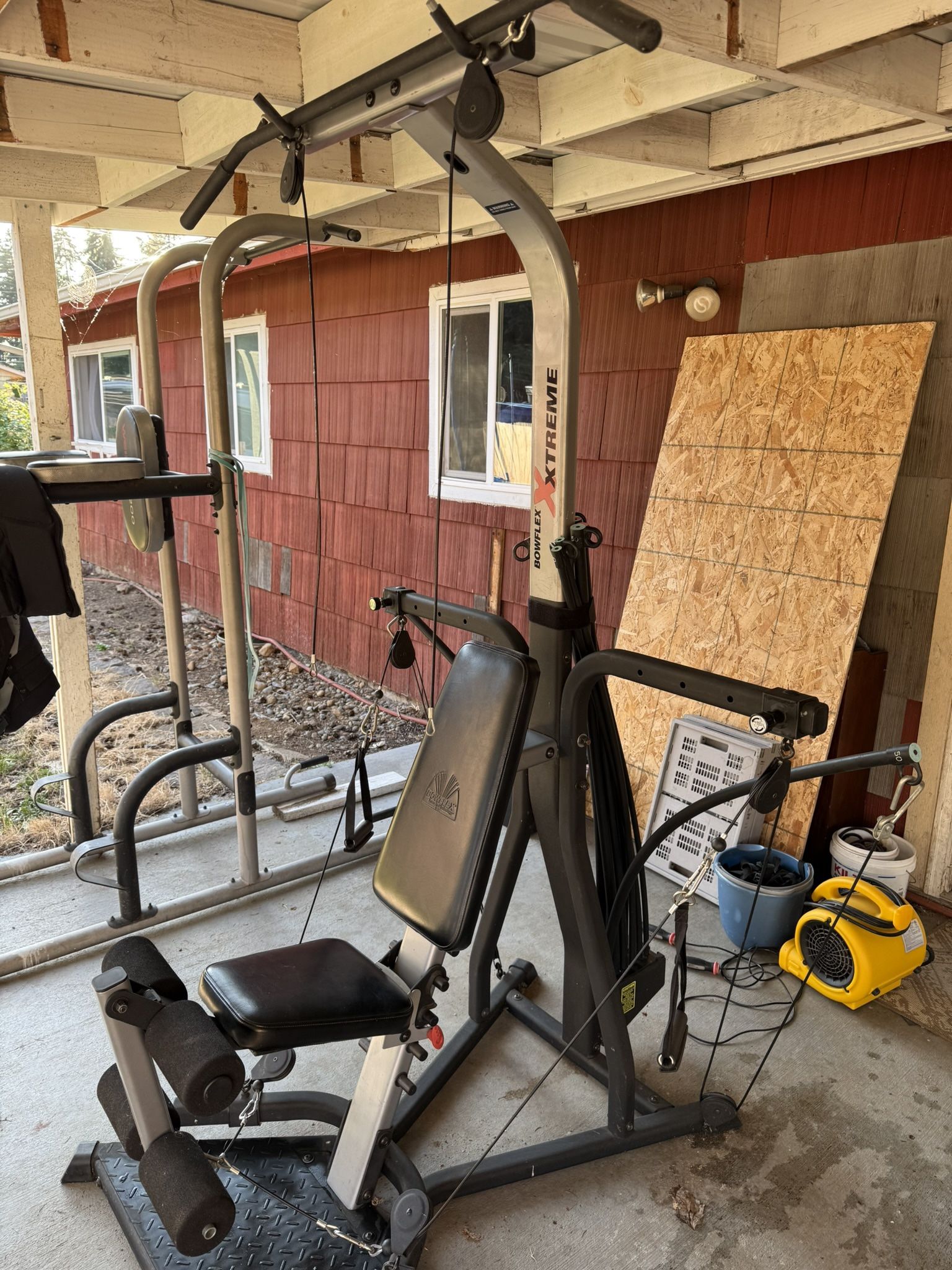 BOWFLEX EXTREME HOME GYM