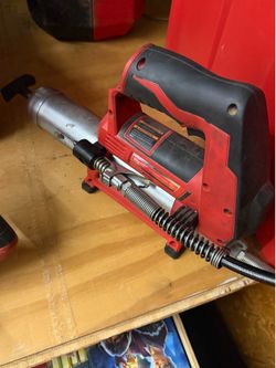 Milwaukee Grease Gun
