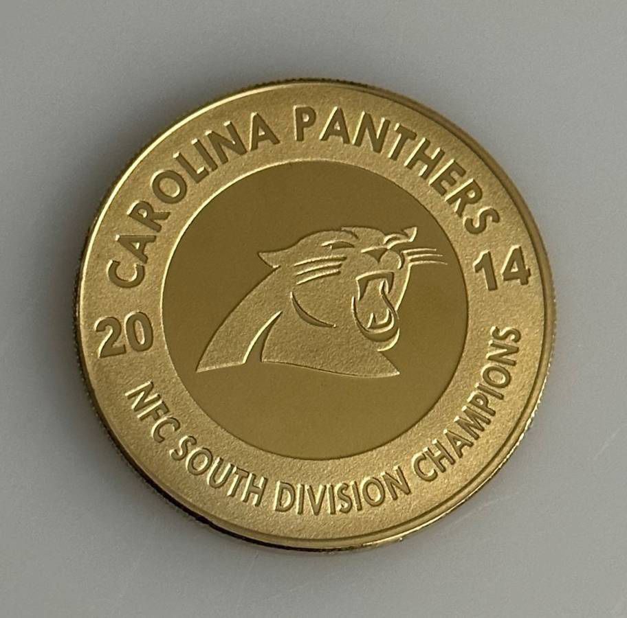 Highland Mint Carolina Panthers 2014 NFC South Division Champions 39mm 24kt Gold Flash Plated Medallion Flip Coin Limited Edition Sports Memorabilia I