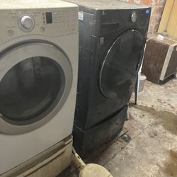 Washer And Dryer On Pedestals 