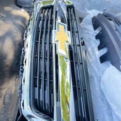 Front Uppers Grilles for Chevrolet Colorado 2015-2025