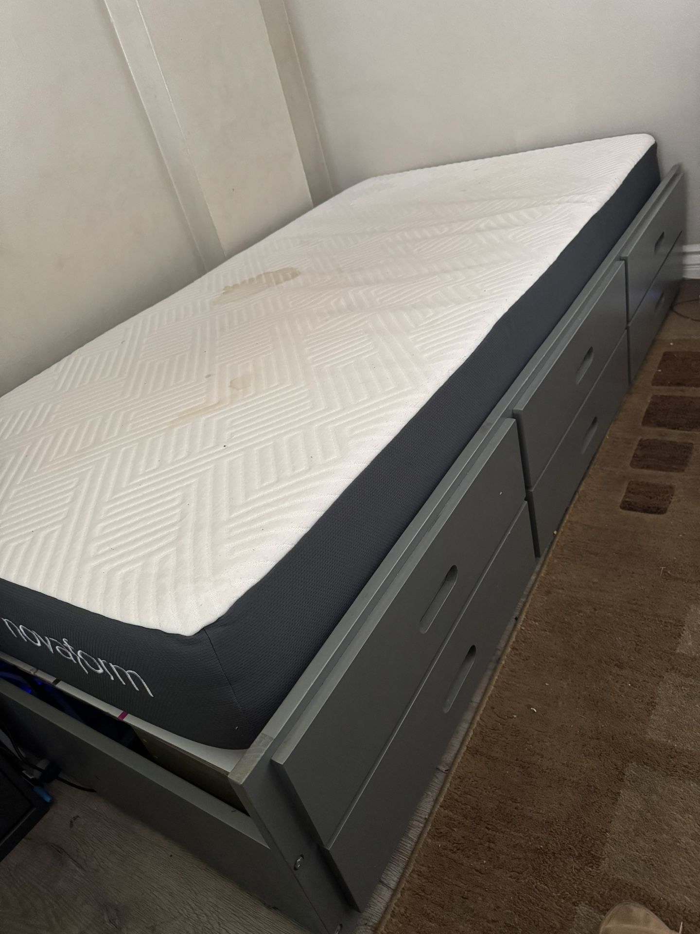 Twin Bed