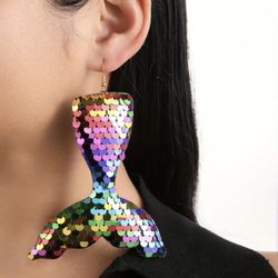 Enchanting Mermaid Sequin Earrings Fishtail Theme Party Rainbow Gift NEW        