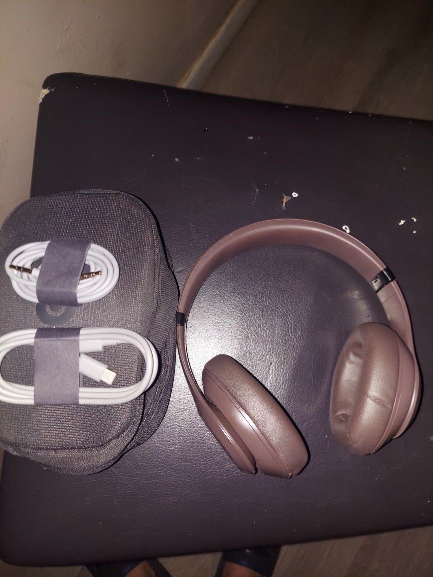Beats Stupid Pros