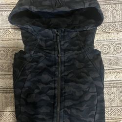 Lululemon SIZE 4