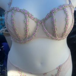 Victoria’s Secret Wicked Bra 38c And Panty Xl Set