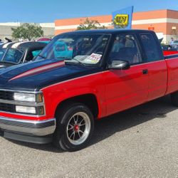 1992 Chevrolet 1500 https://offerup.com/redirect/?o=RXh0LkNhYg== Super Nice