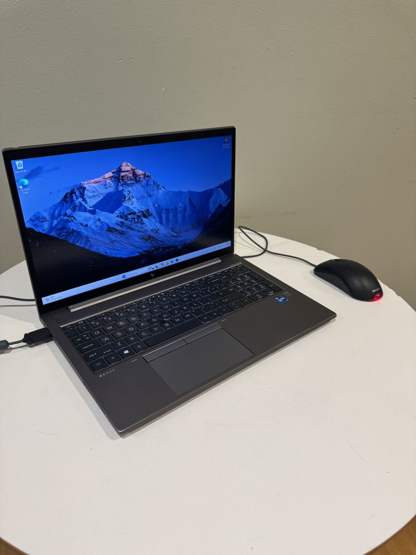 HP Zbook Firefly Mobile Workstation Laptop i7 11th/40gb Ram/NVIDIA T500