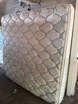 King size mattress