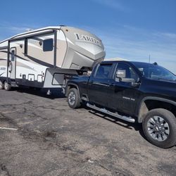 RVs And Trailers Transportation 