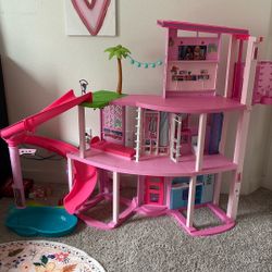 Barbie Dream House