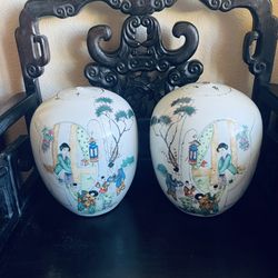 Late Qing Dynasty Pair Of Winter Melon Jar  