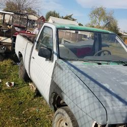 1995 Nissan Pickup 