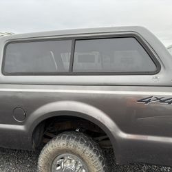 Ford Shortbed Leer Canopy