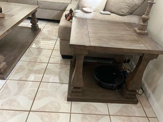 End table
