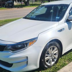 2016 KIA Optima