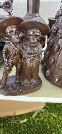 Ceramic figured