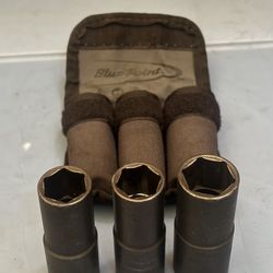 Snap-on Tools 3 pc 1/2" Square Drive Lug Nut Flip Socket Set (Blue-Point®) • Includes (3) lug nut flip sockets: 3/4 and 13/16", 7/8 and 15/16" and 19 