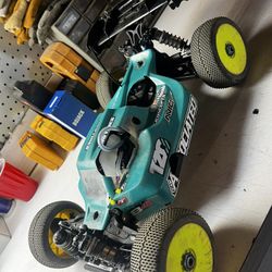 1/8 Nitro Buggy