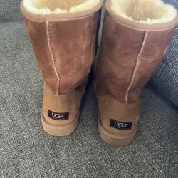 Classic UGG Boots For Sale $45