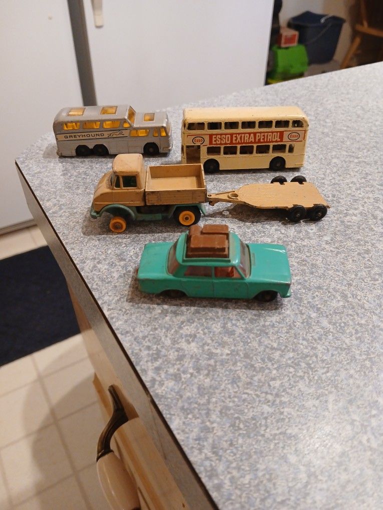 VINTAGE MATCHBOX CARS