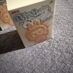 Labubu Big into Energy