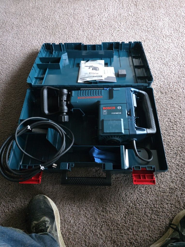 Bosh  Nuevo Jak Hammer 