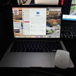 MacBook Pro 13inch M1 2020
