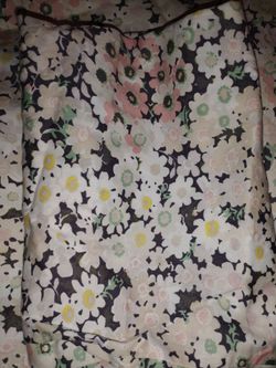 Queen comforter &2pillow shams