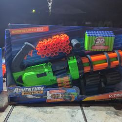 Metralleta Adventure Force Nueva 30 dardos 