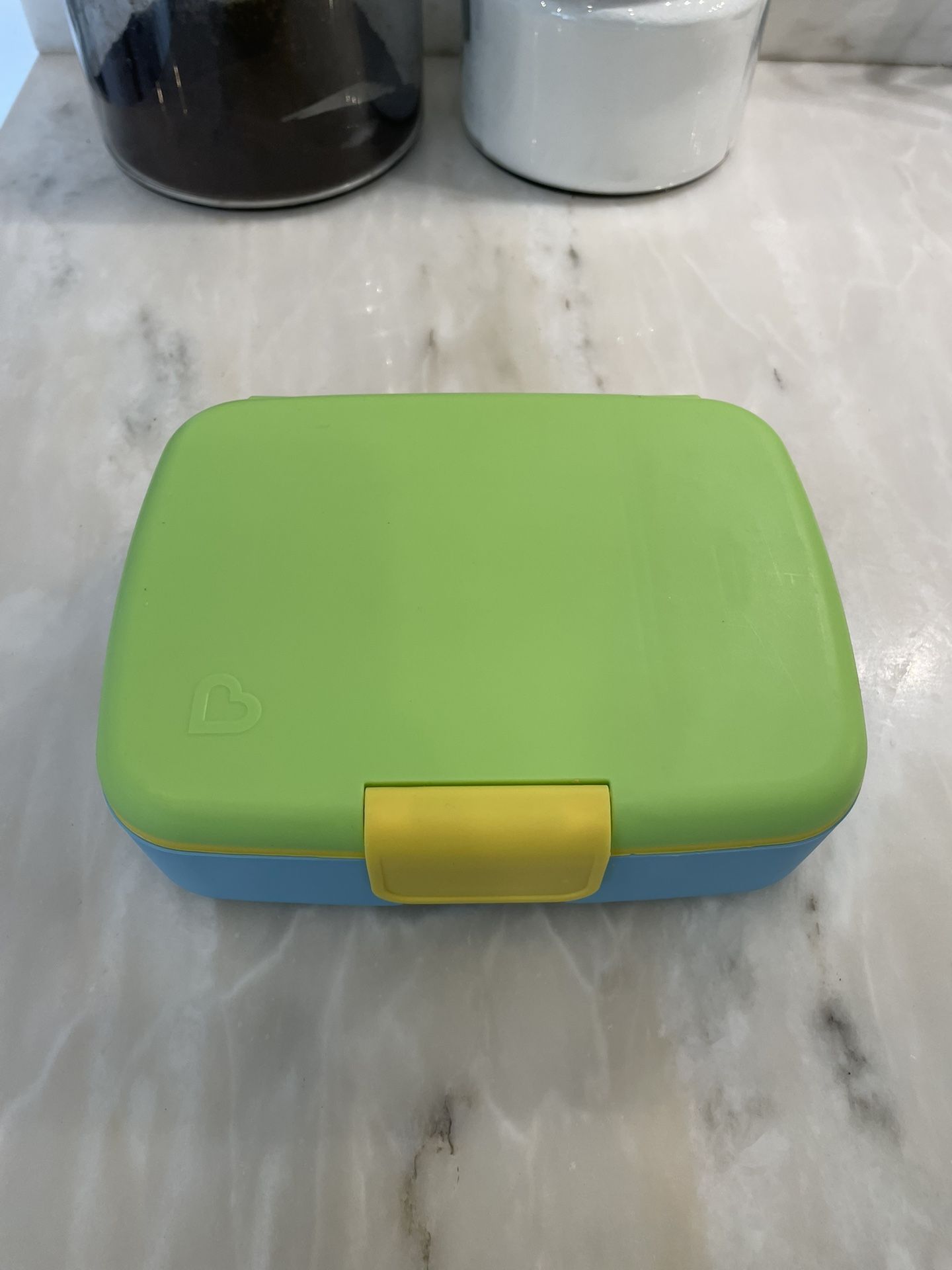 Munchkin Bento Box With Handle