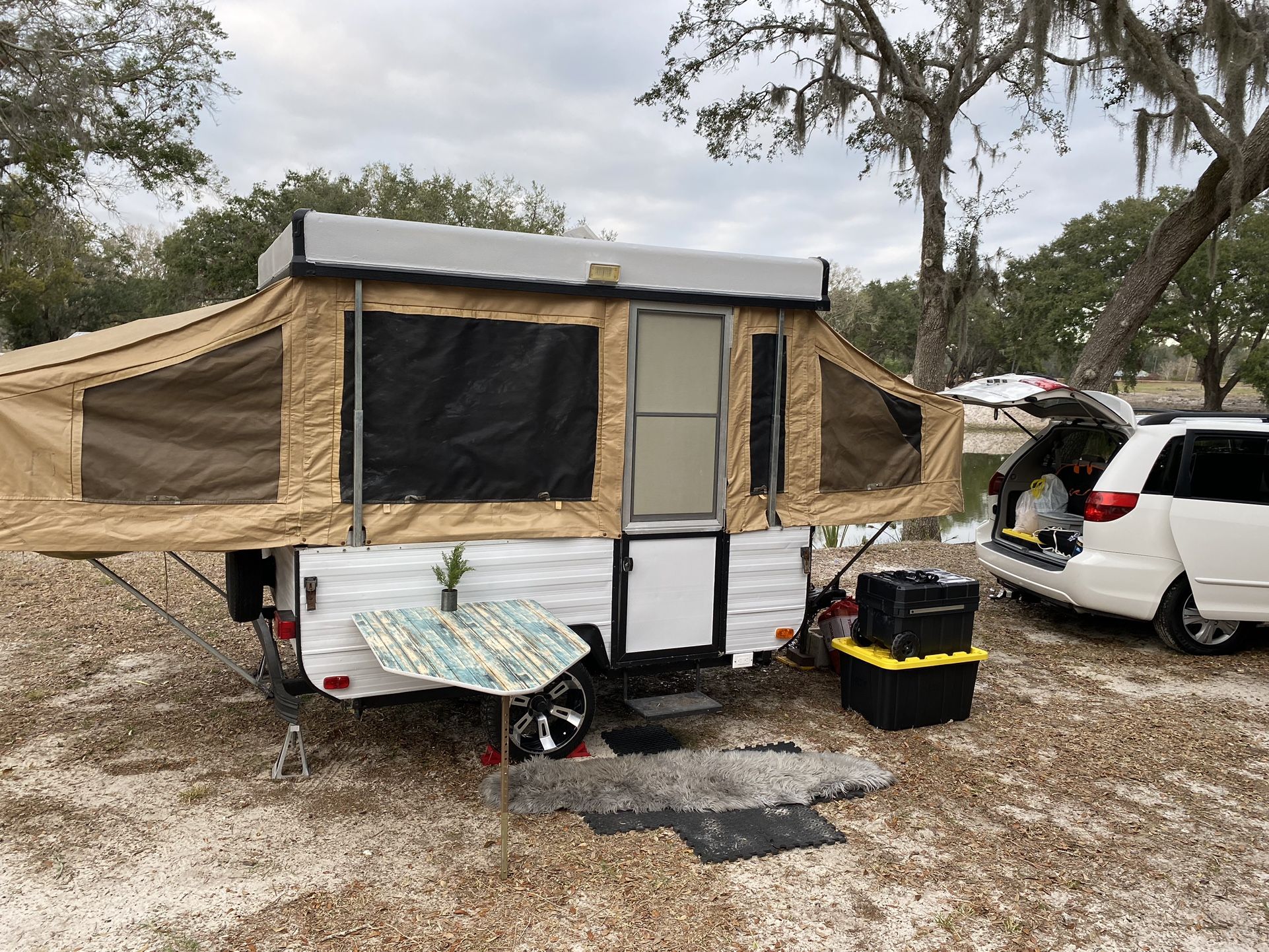 Pop Up Camper