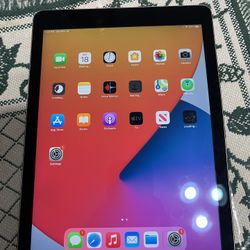 iPad Air 2 - 16 GB - READ DESCRIPTION!! 