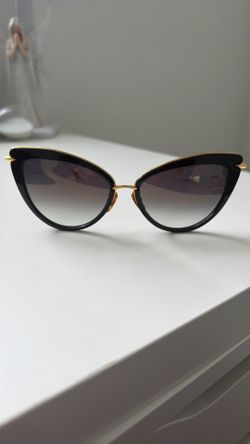 DITA SUNGLASSES - Heart Breaker (Women)