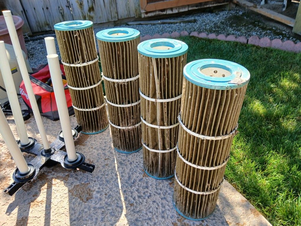 Pool Filter Cleaning