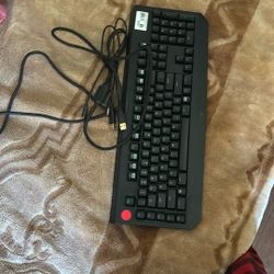 Razor Blackwidow v3 keyboard